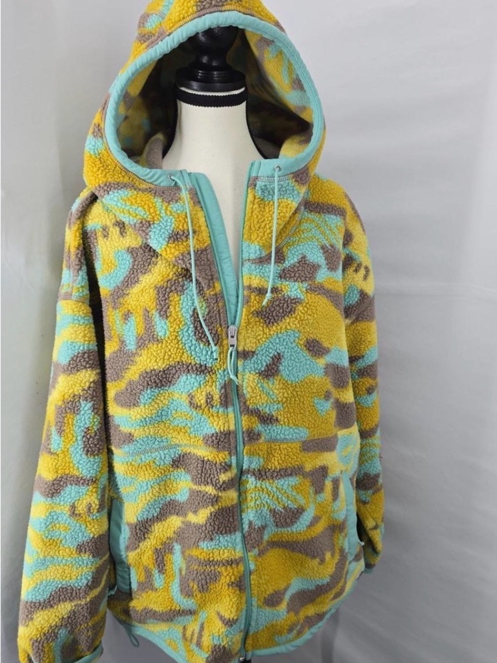 The north face cragmont fleece hoodie in wasabi camo size xxl